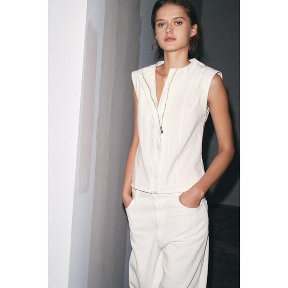 Zara Woman ZW Collection White Denim Top Zip Vest Zipper Zippered Jean SOLD OUT - Picture 1 of 11